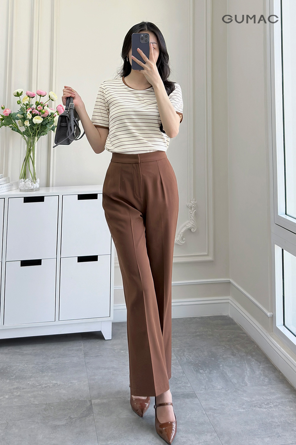 Quần tây kiểu gài khuy